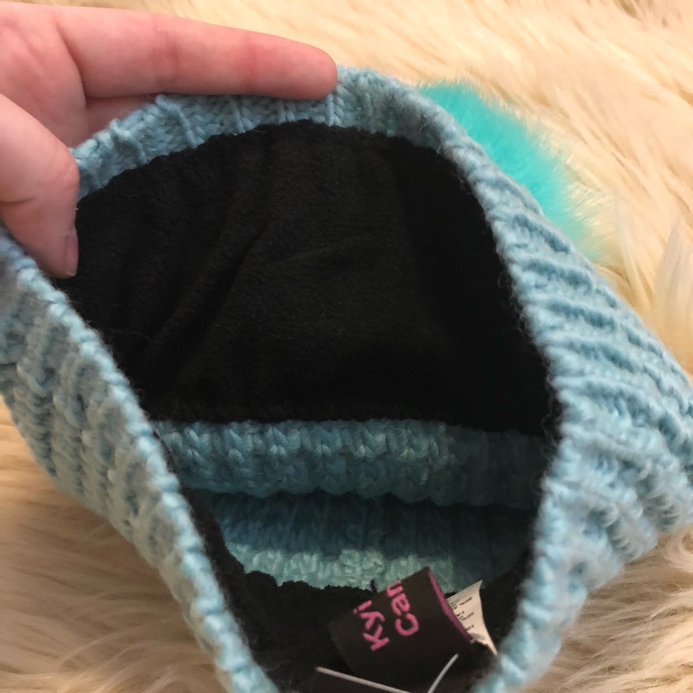 🅛🅐🅢🅣 🅞🅝🅔 NORDSTROM Kyi Kyi Pompom snow hat - Picture 4 of 6